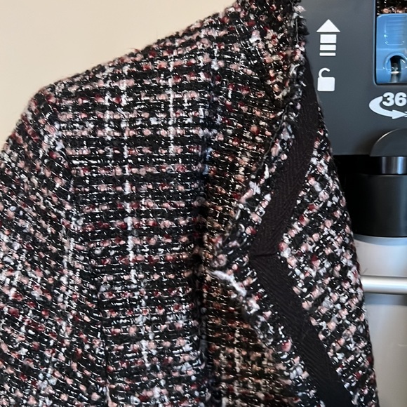 Banana Republic plum and black chenille tweed wrap jacket - Picture 2 of 5